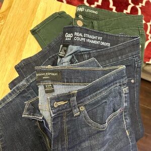 3 pair GAP Green and Blue Denim Collection 3 pair of jeans 27 inseem, 29, and 29
